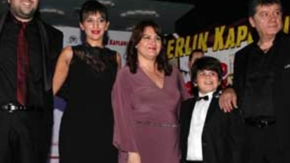 Ata abisinden iPhone 4G bekliyor