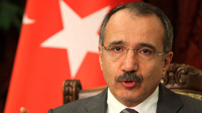 "Öğretmen ihtiyacından çok mezun var"