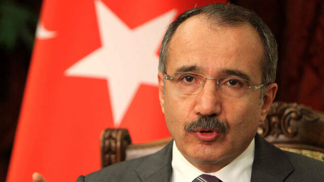"Öğretmen ihtiyacından çok mezun var"