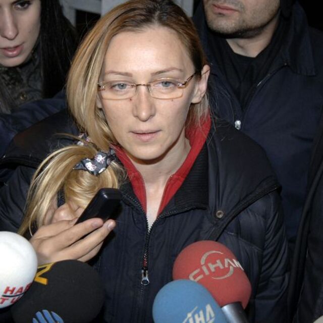 "Tutukluluk hallerinin devamına..."