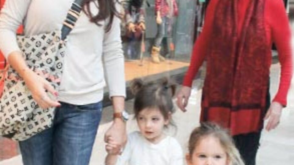 Pınar'ın bebek aşkı kabardı