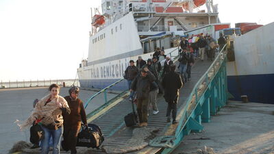 30 saat denizde mahsur kaldılar