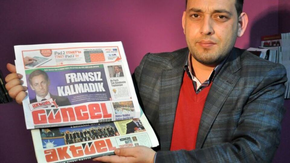 Sarkozy'e bir tepki de İnegöl'den