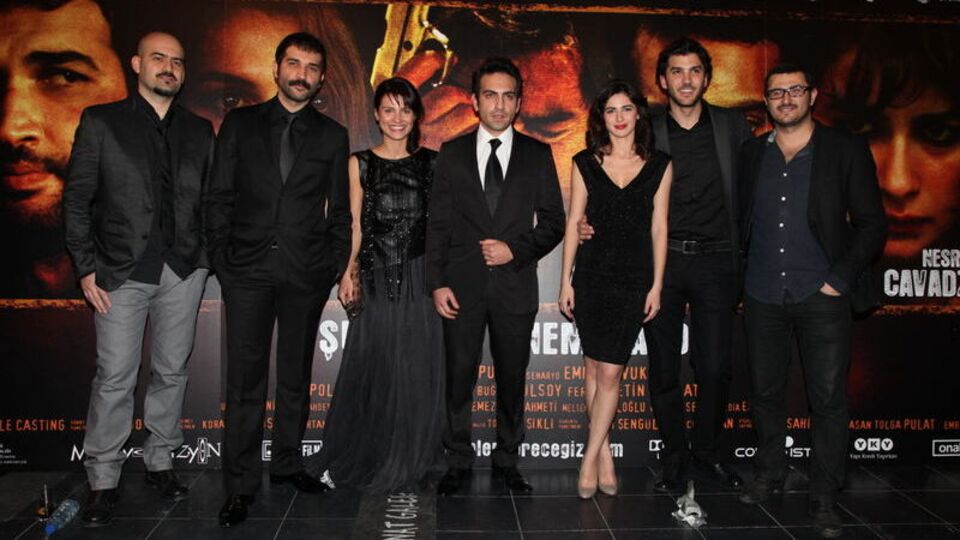 Ödüllü filmin galasına ünlü akını
