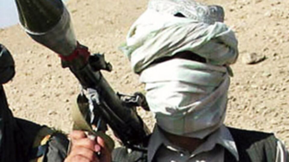 Taliban kontrol noktasına saldırı!