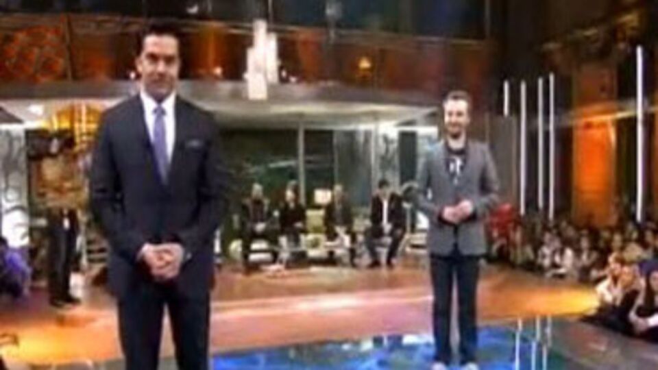 Bülent Ersoy sordu Beyaz terledi VİDEO