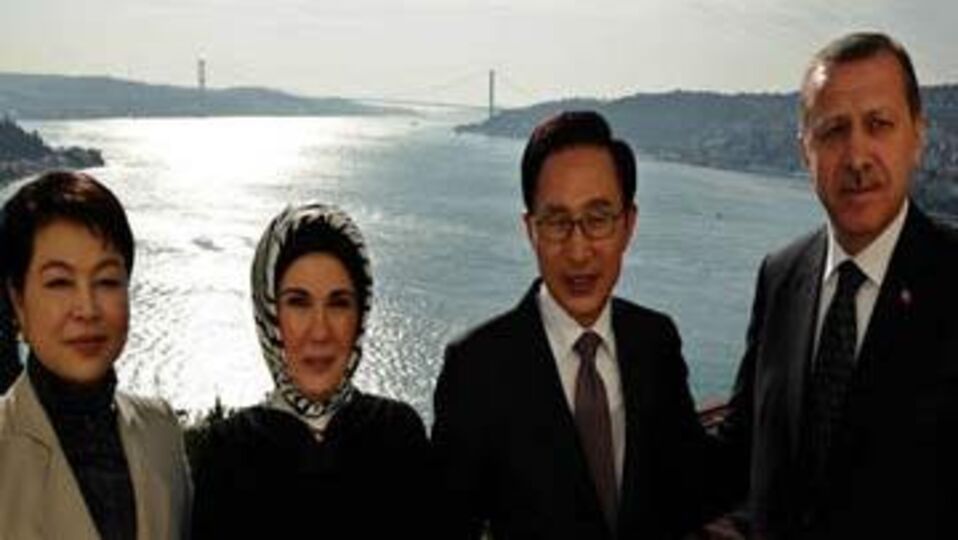 Hem çalıştılar hem Boğaz keyfi yaptılar