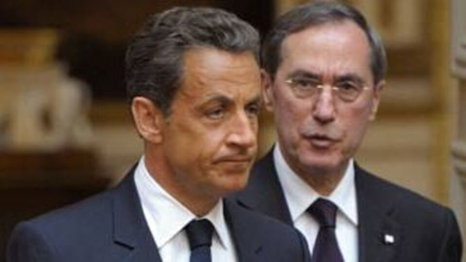 Sarkozy'nin bakanı Hitler gibi konuştu