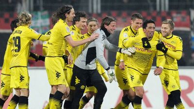 Dortmund farklı kazanır!