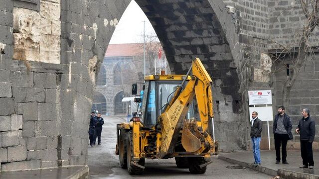 Diyarbakır'da 4 kafatası daha bulundu