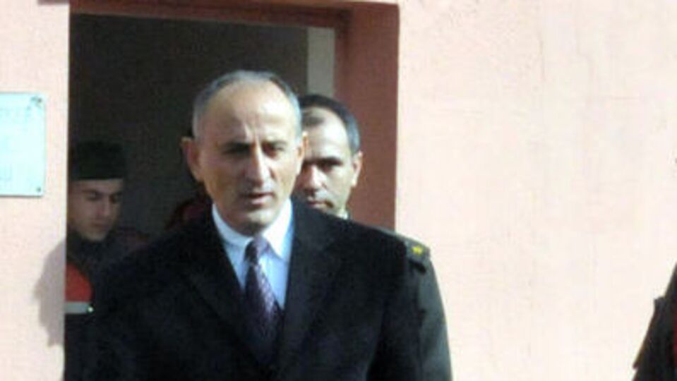 Albay Çiçek'e izin çıkmadı