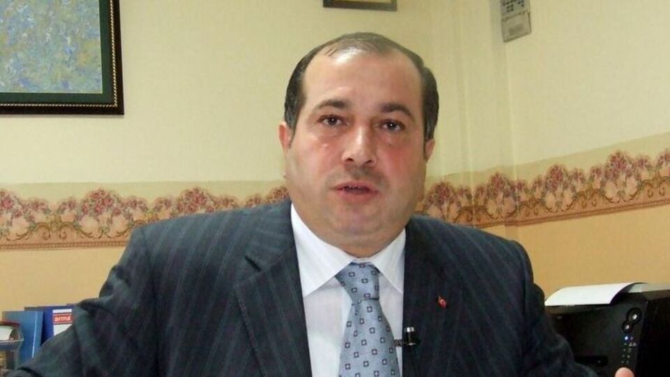 Eski Belediye Başkanı'na hapis cezası