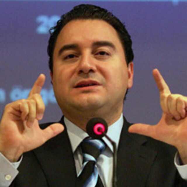 "AB'nin düştüğü tuzağa düşmeyelim"