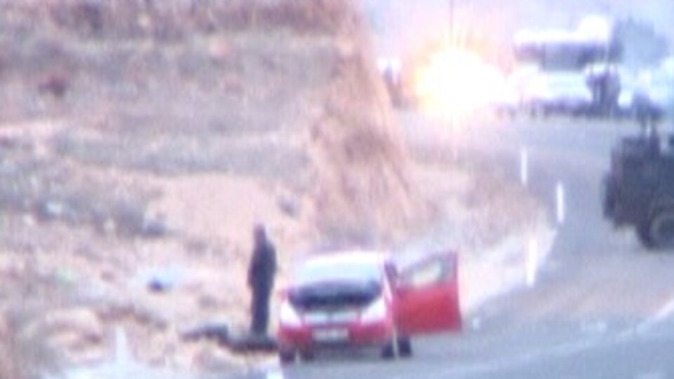 150 kilo bomba yüklü otomobil! VİDEO
