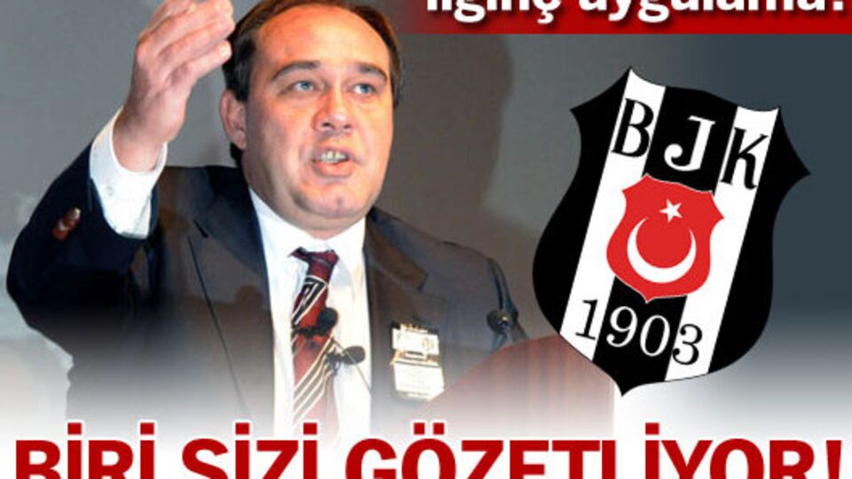 Biri sizi gözetliyor!
