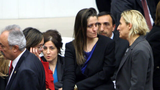 CHP'den Engin Ardıç'a Pavey tepkisi