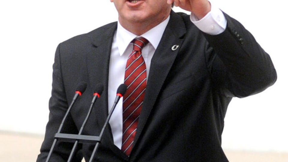 "CHP'liler ikiye ayrılır!"