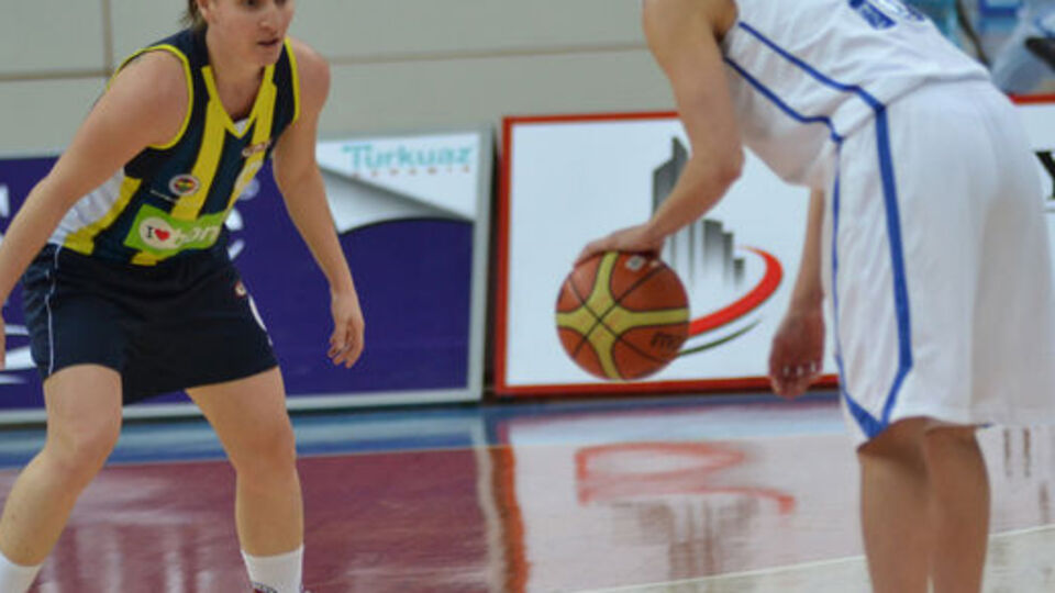 Fener'e şok mağlubiyet!