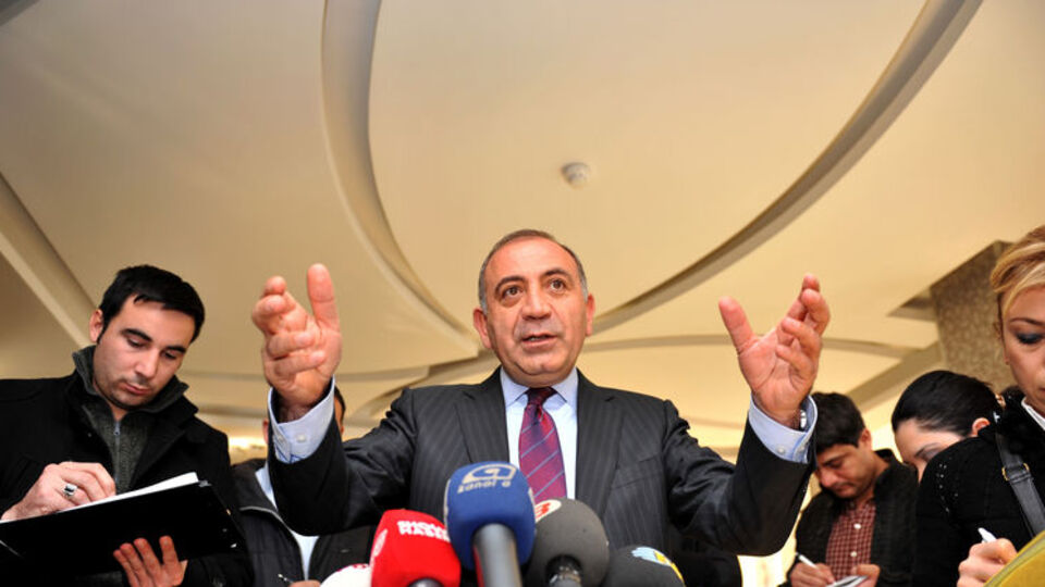 Tekin: Başbakan ölse ne olacak?
