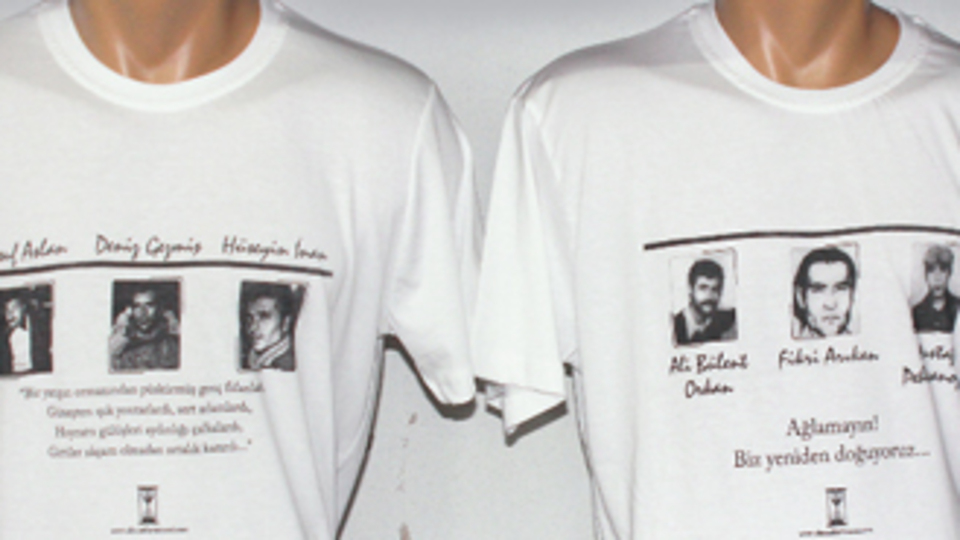 Bora Gezmiş istedi satış reyonu kapandı