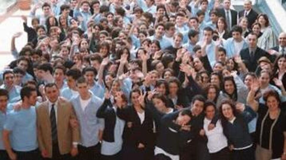 Öğrencilere kravat özgürlüğü