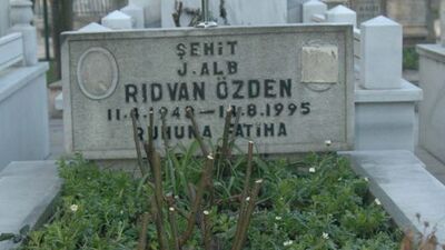 Albay Rıdvan Özden'in mezarı açıldı VİDEO