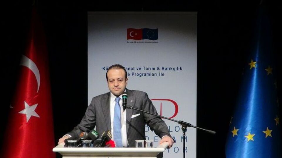 "Kabineyi meyhanelerde toplarlar"