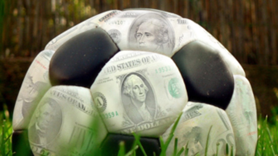 Aziz Yıldırım savunmasını tamamladı