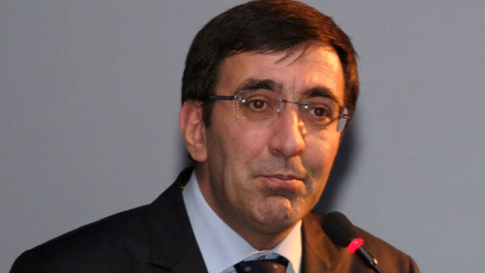 "Türkiye bir yanlıştan dönüyor"