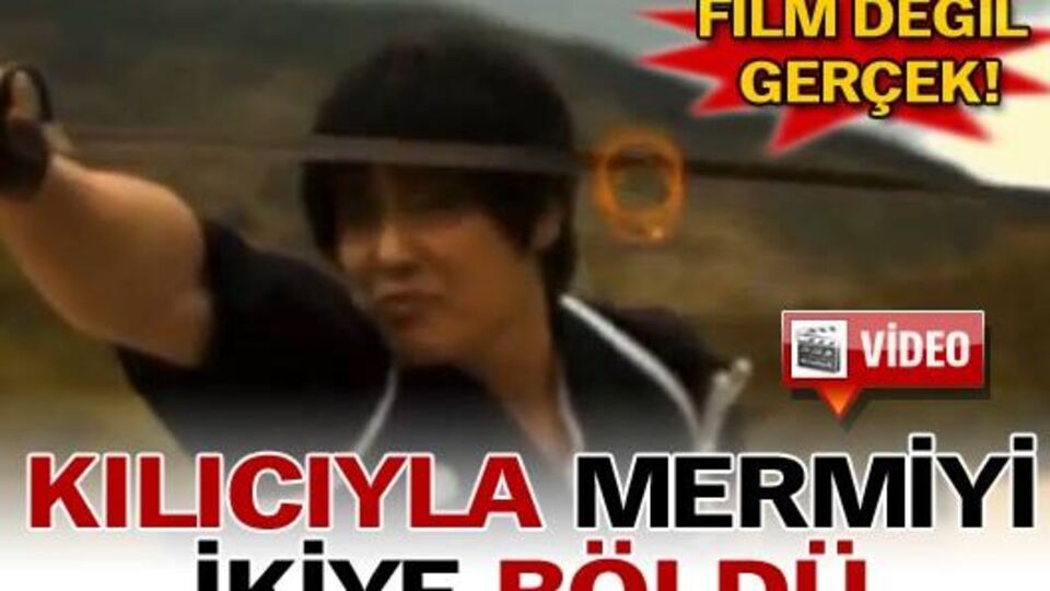 Kılıcıyla mermiyi ikiye böldü VİDEO!
