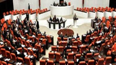 O siteler vekillere de yasak