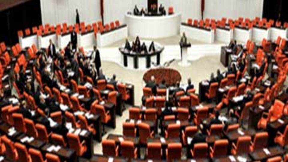 O siteler vekillere de yasak