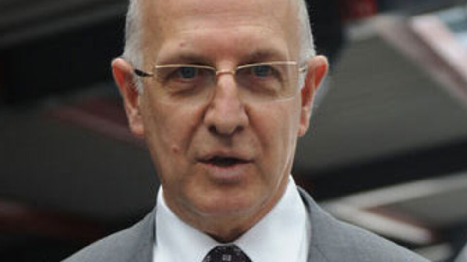 Tüm servetini ''Türkiye'de bilim"e adadı