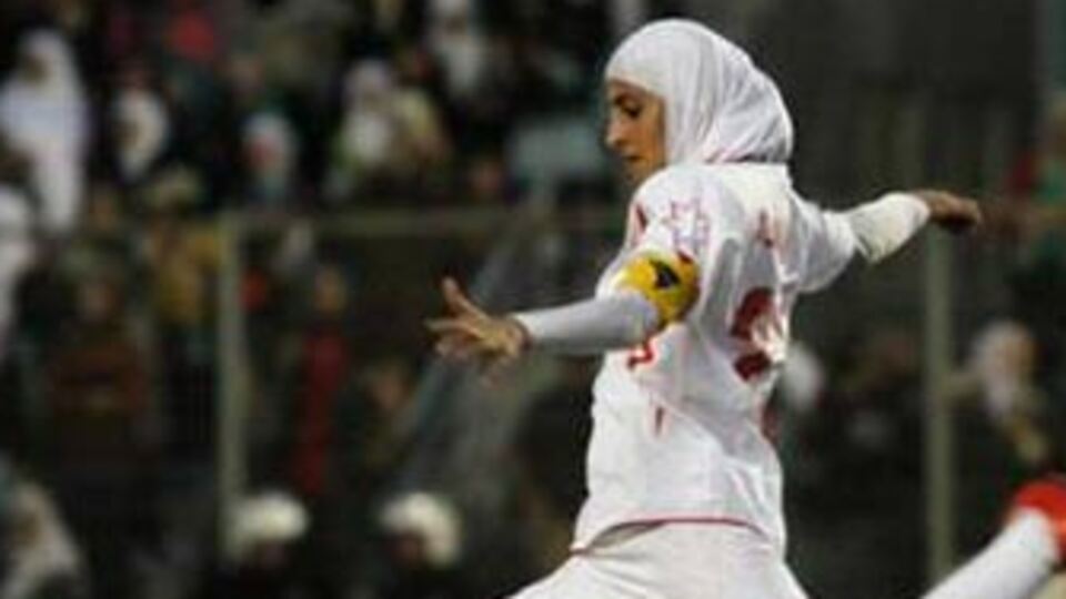 FIFA'dan tesettürlü futbola onay