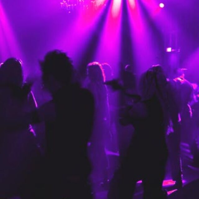 Gece hayatında kimler milyon dolarlık vurgun yapıyor?