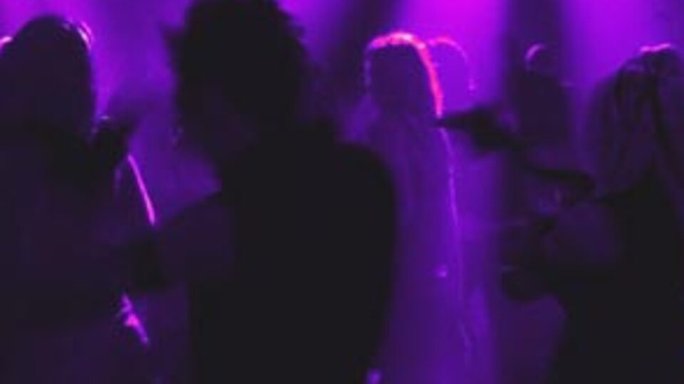 Gece hayatında kimler milyon dolarlık vurgun yapıyor?