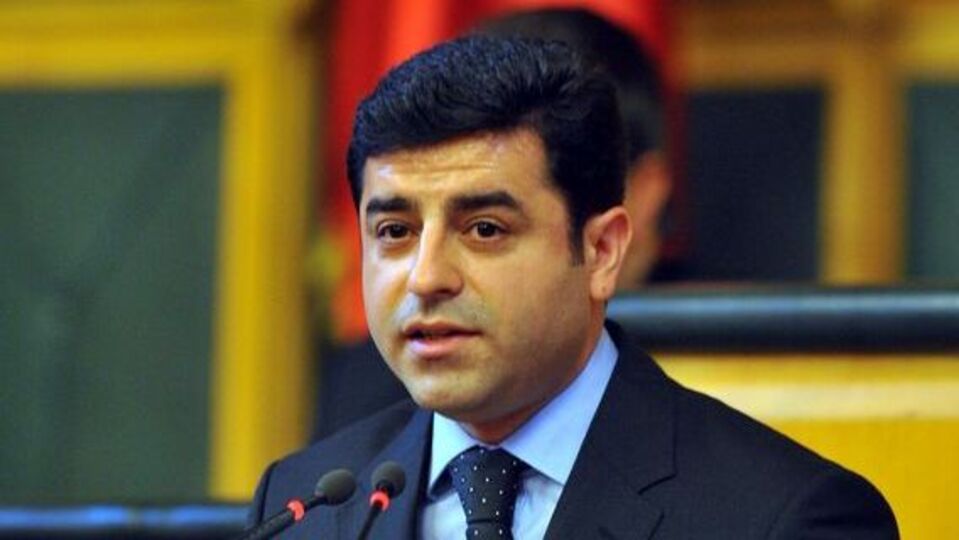 ''Kendileri dindar değil, niye dindar gençlik istesinler"