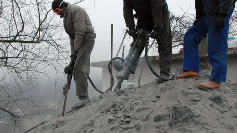 400 tonluk kaya yumuşatılarak kırılacak