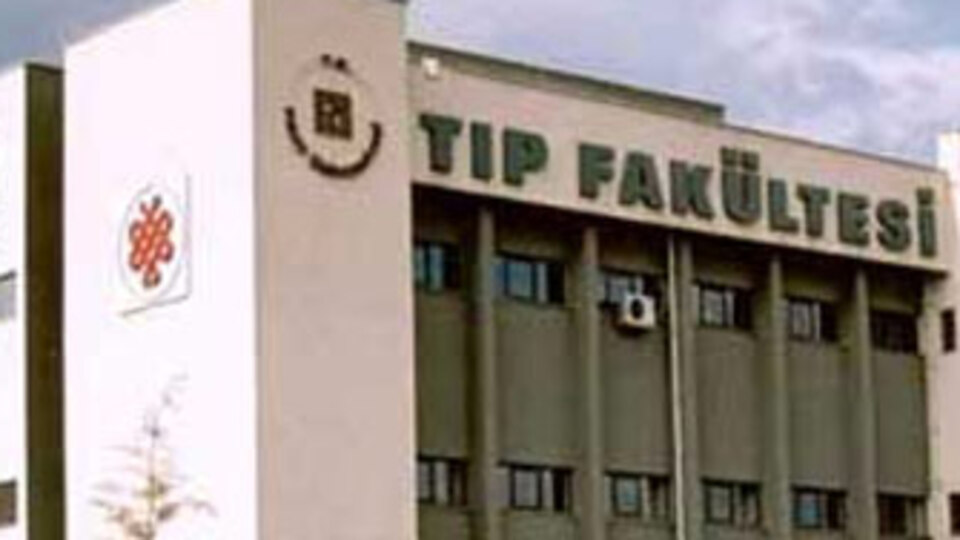 Üçüncü yüz nakli Gazi Üniversitesi'nde