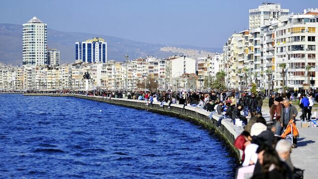 İzmir'e neden gidilir?