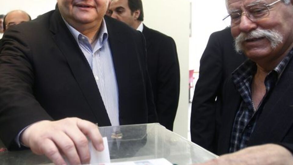 PASOK'un yeni başkanı Venizelos