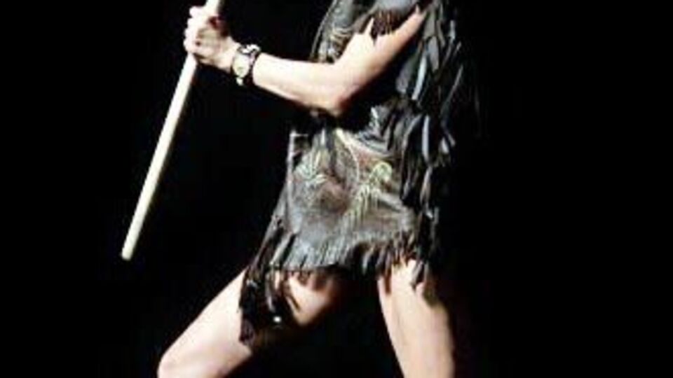 Yaşı 47 ama güzelliğini koruyor! GALERİ