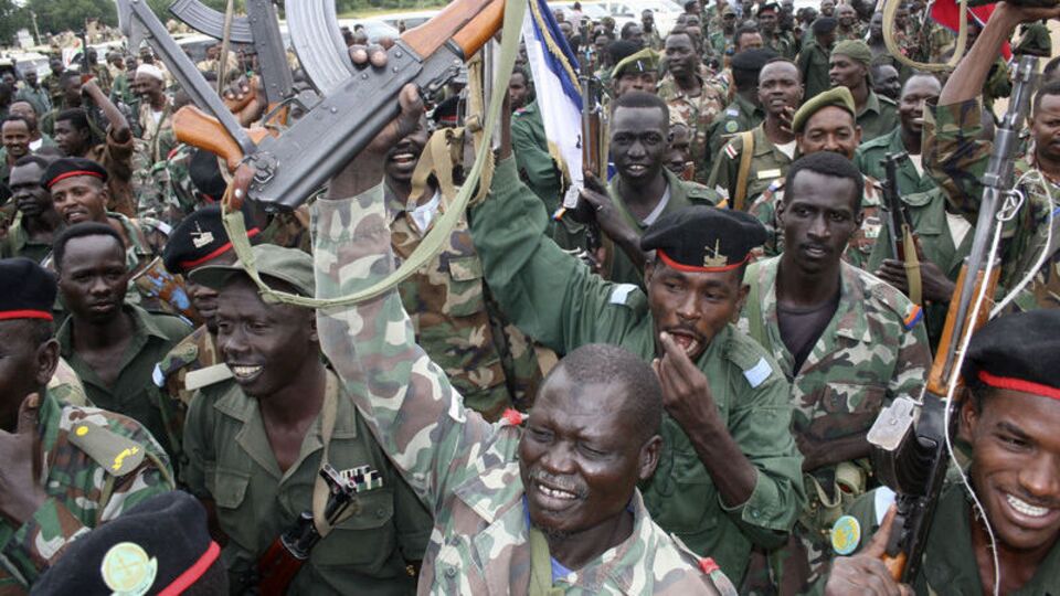 Sudan'da savaş sesleri