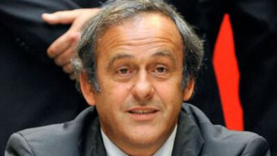 Platini'ye faks yağmuru!