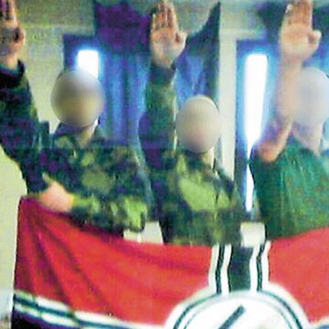 Bu fotoğraftakilerden biri seri katil