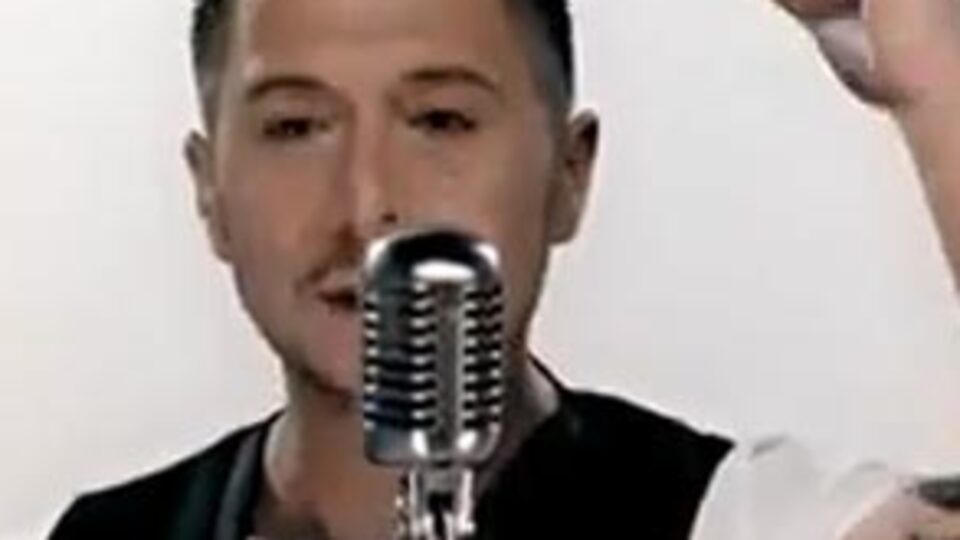 Youtube'da izlenme rekorları kırdı!