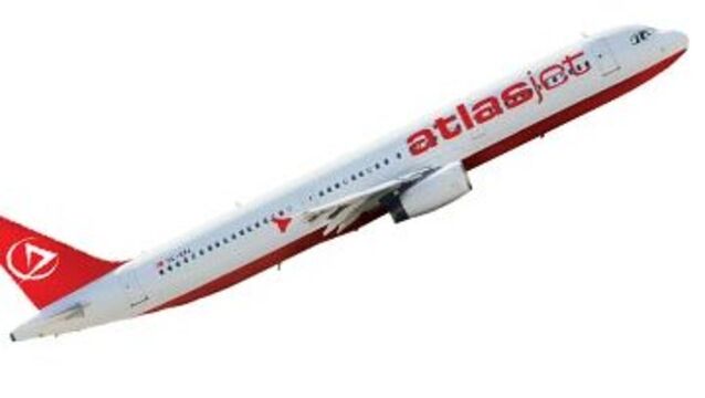 Atlasjet İngiltere uçuşlarına başladı