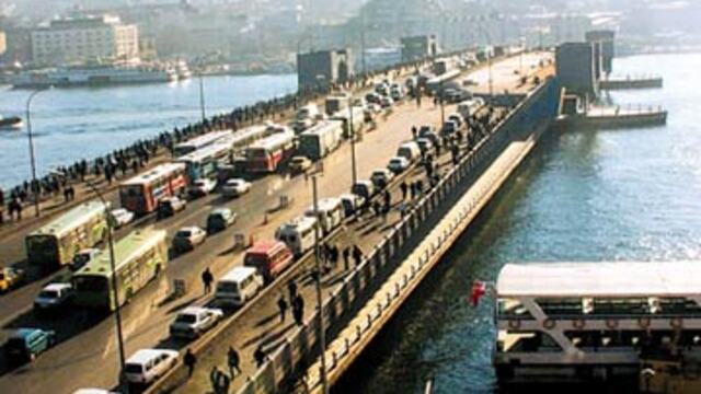 Yeni Galata Köprüsü trafiğe kapatılıyor!