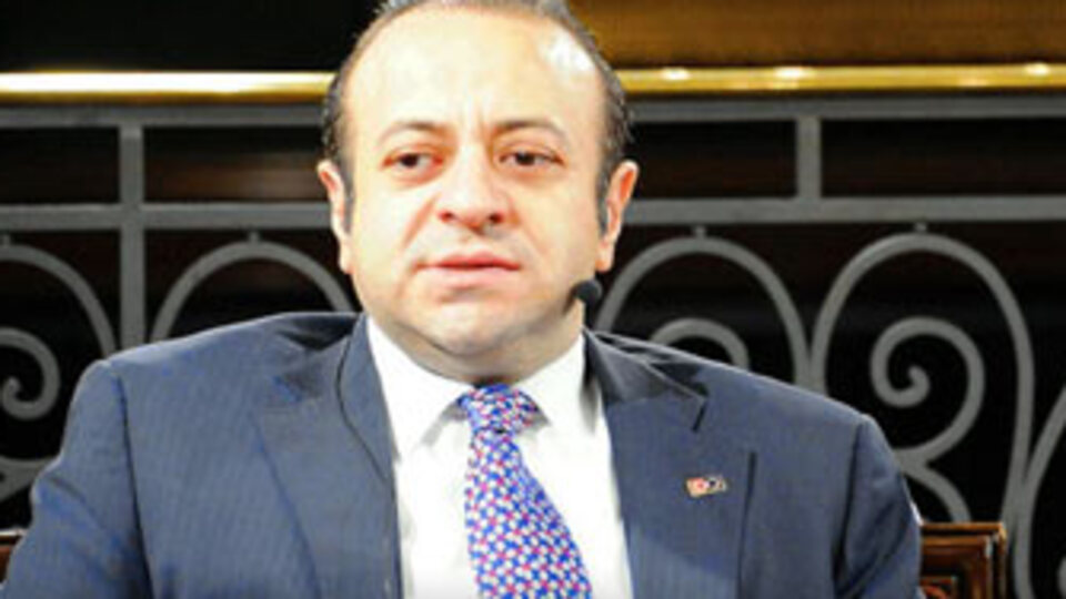 "Türkler'e vize, Avrupa'nın akıl tutulmasıdır"