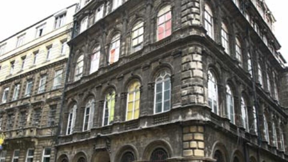 Neve Şalom'un Cemaat Han'ı otel olacak